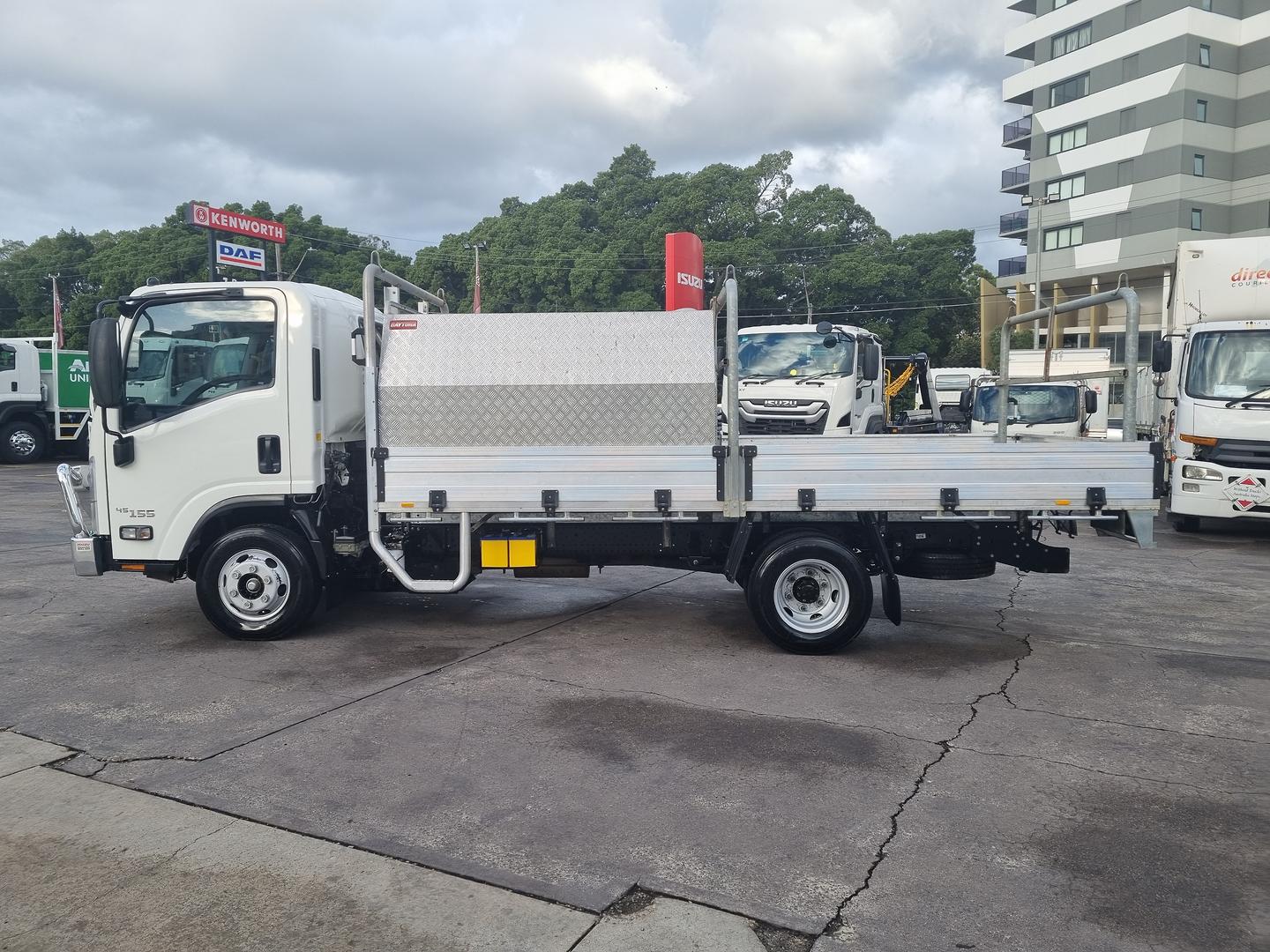 2021 Isuzu N Series NPR 45/55-155 Tradepack image 5