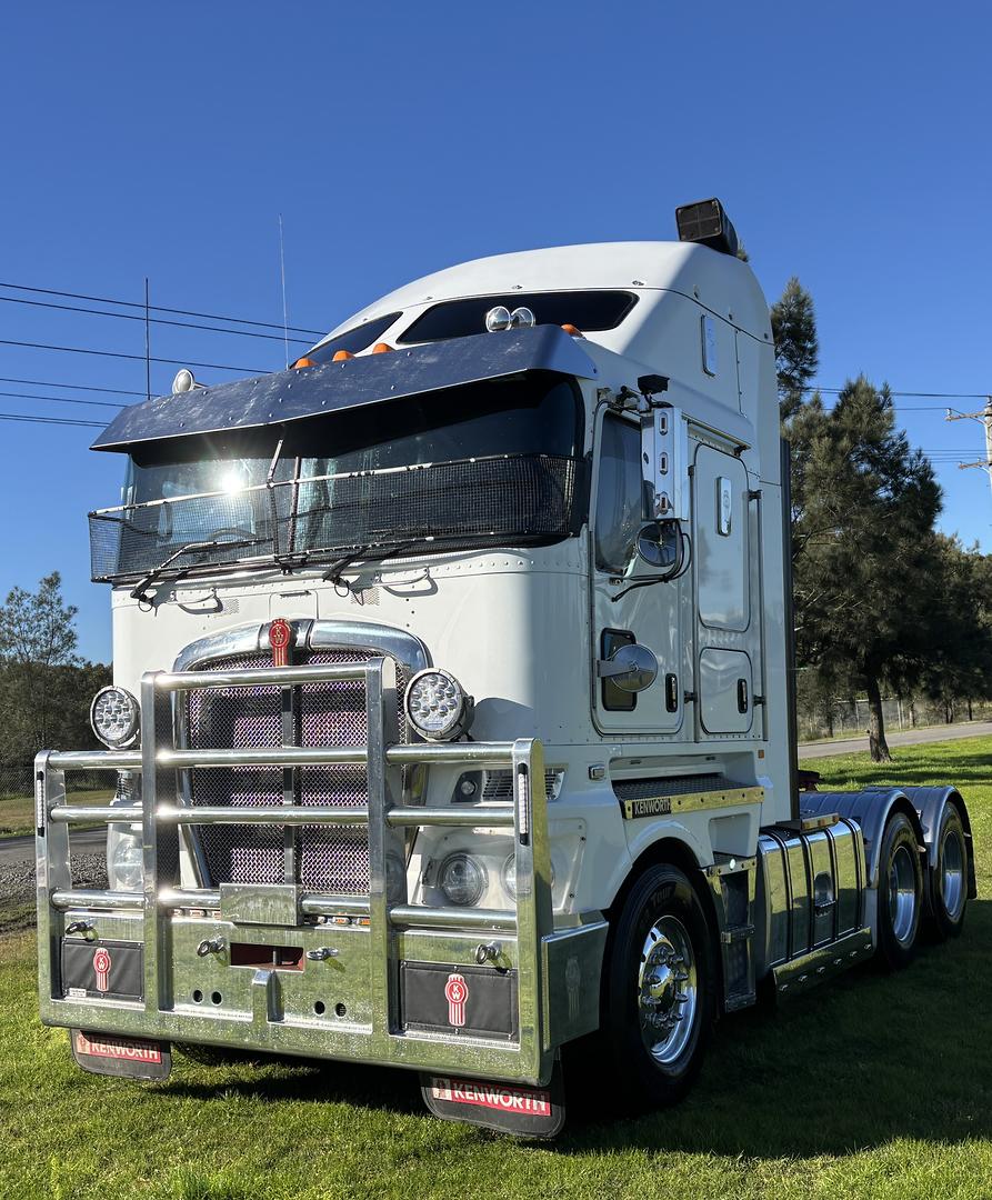 2021 Kenworth K200 One Owner image 7