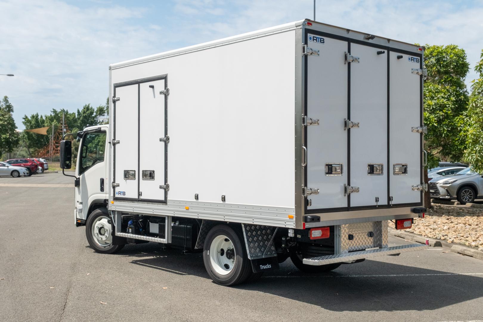 2025 Isuzu N Series NQR 88/80-190 AM D34 RTB Fridge Truck image 2