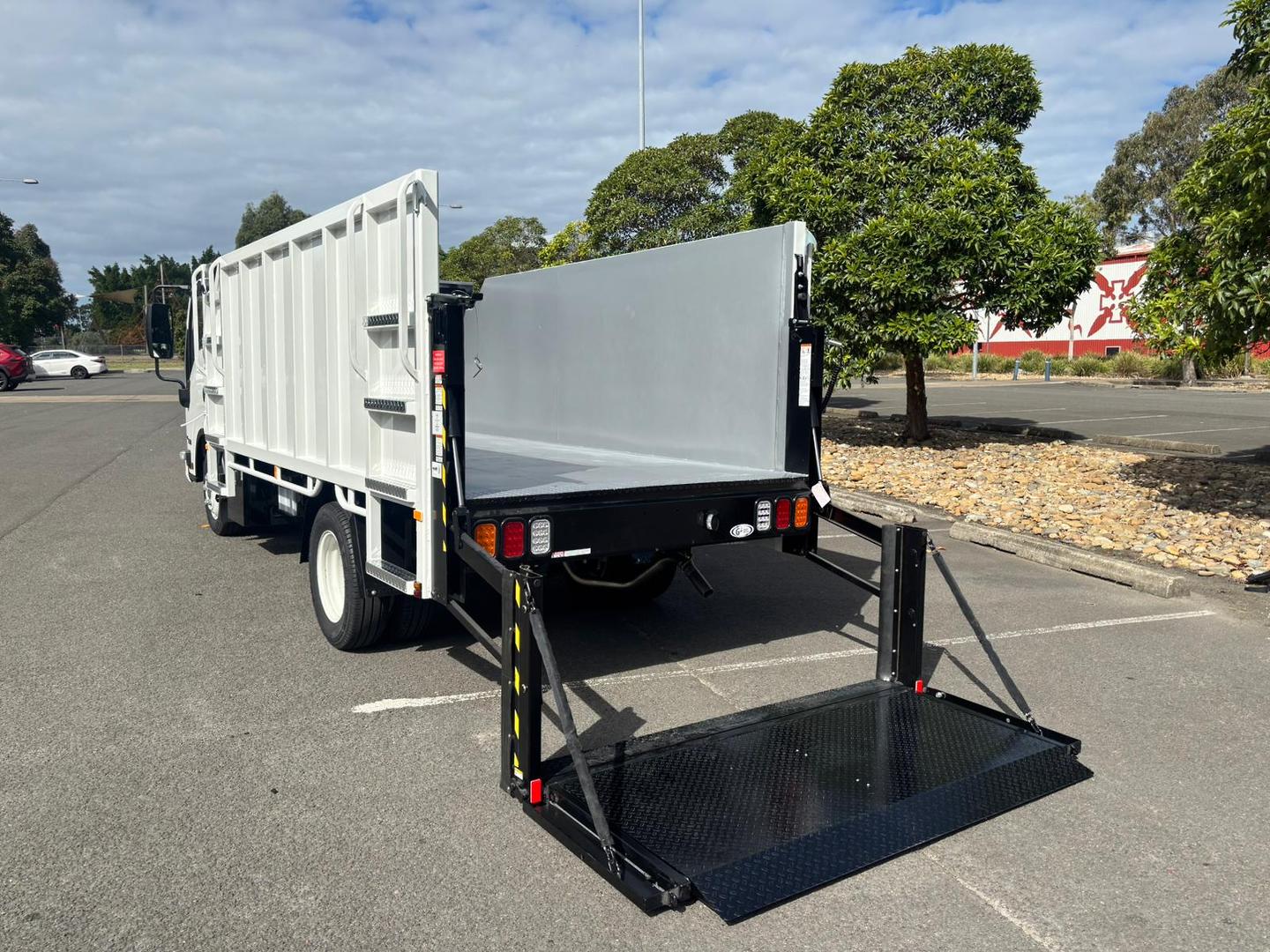 2025 Isuzu N Series NKR 65/45-150 DT D34 image 2