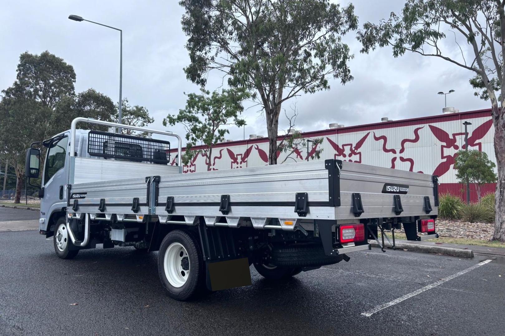 2025 Isuzu N Series NLR 45-150 DT D34 Traypack image 8