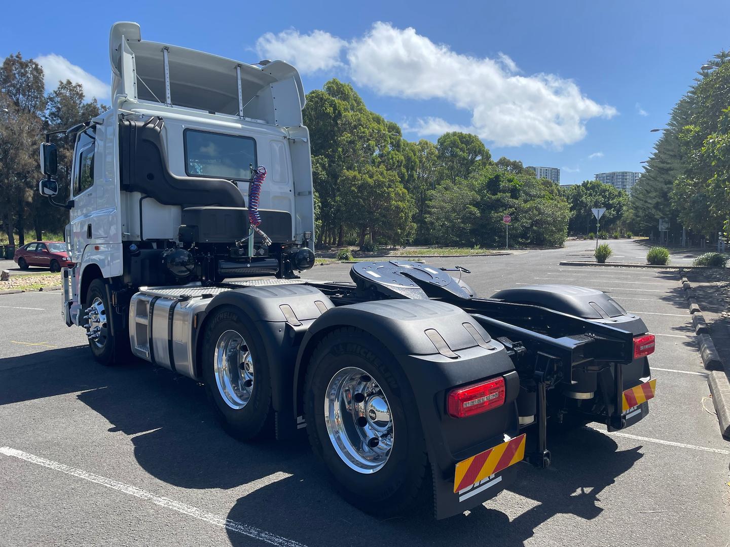 2023 DAF CF 530 FTT image 11