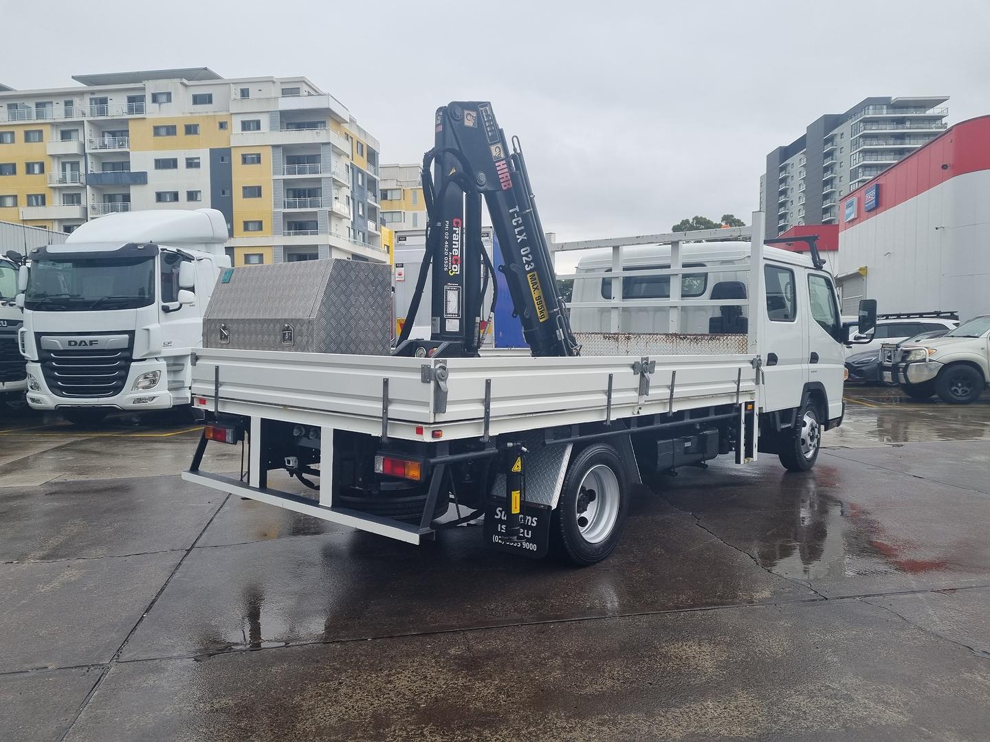 2019 Fuso Canter 815 Rear body mounted crane image 11