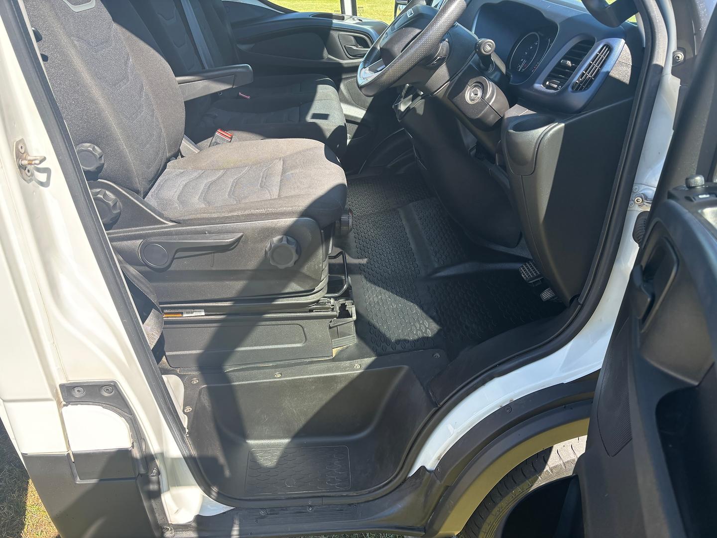 2021 Iveco Daily 50C21 Drop Side Tray image 13