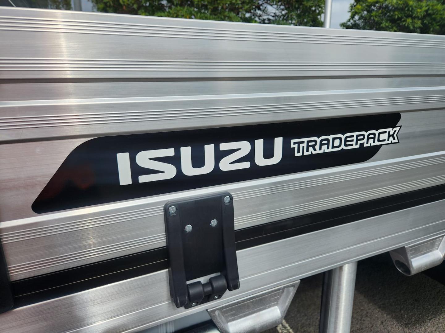 2025 Isuzu N Series NPR 45/65-175 DT D34 Tradepack image 9