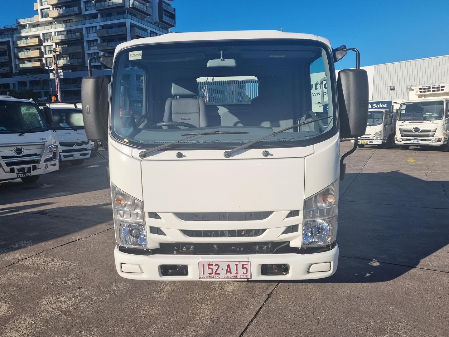 2020 Isuzu N Series NMR 60/45-150 image 2
