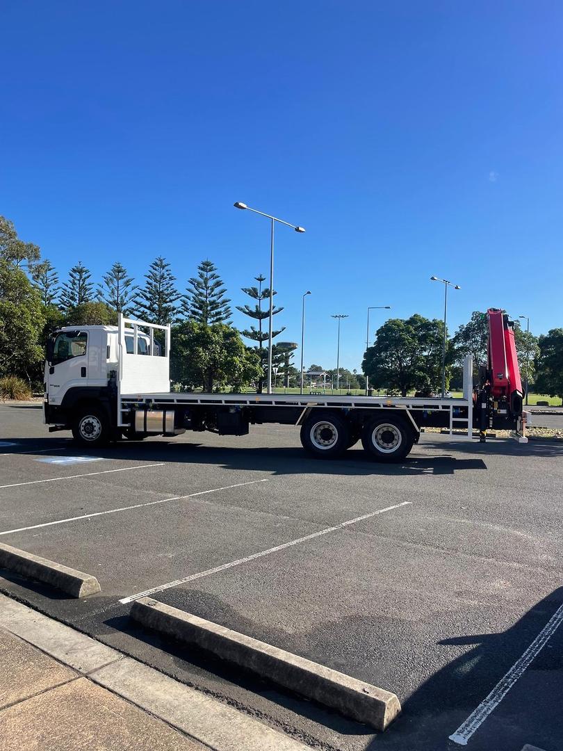 2025 Isuzu F Series FXY 260-355 AT R63 PALFINGER REAR MOUNT CRANE image 3