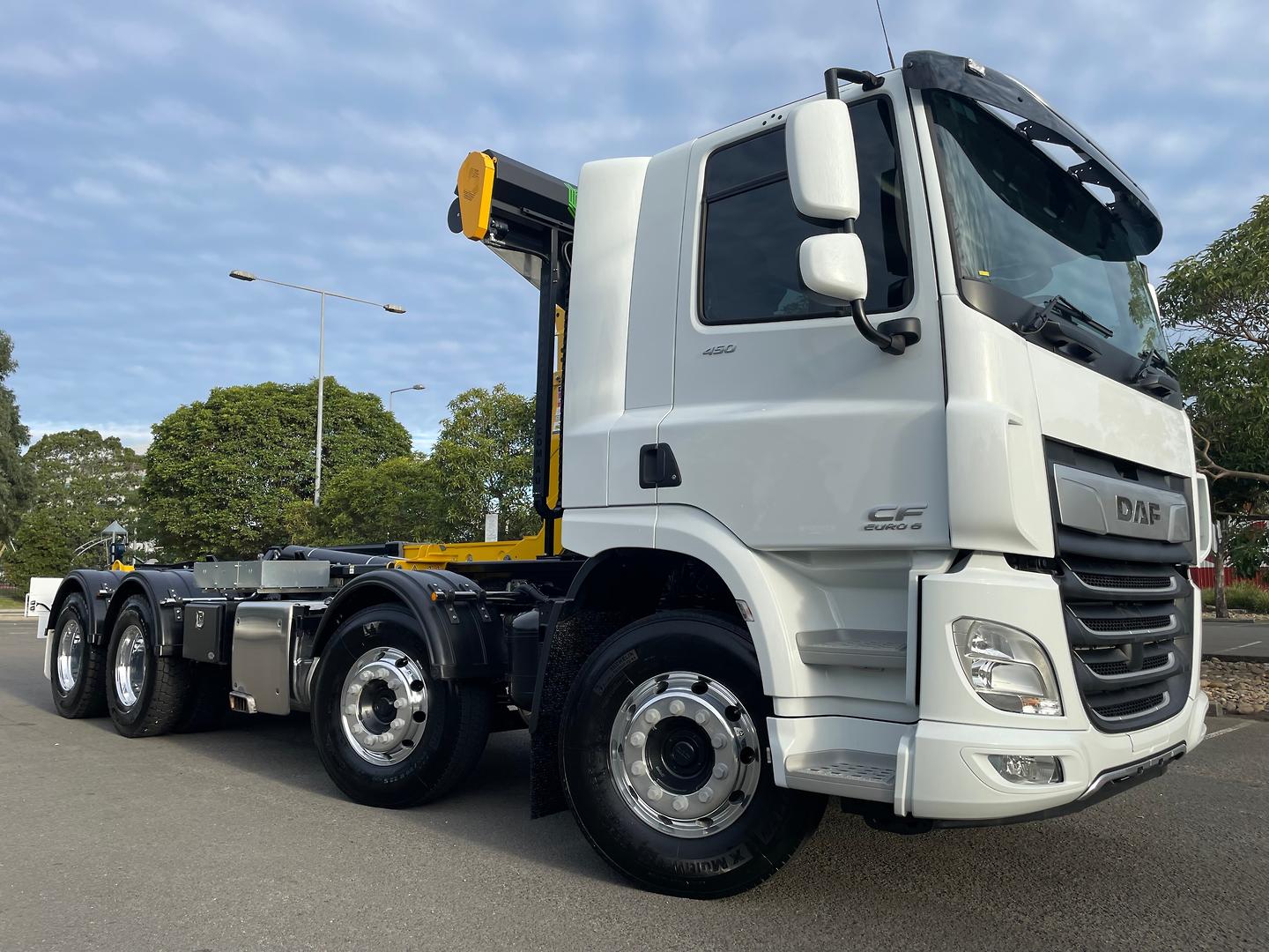 2024 DAF CF 450 FAD Palfinger Hookloader image 12