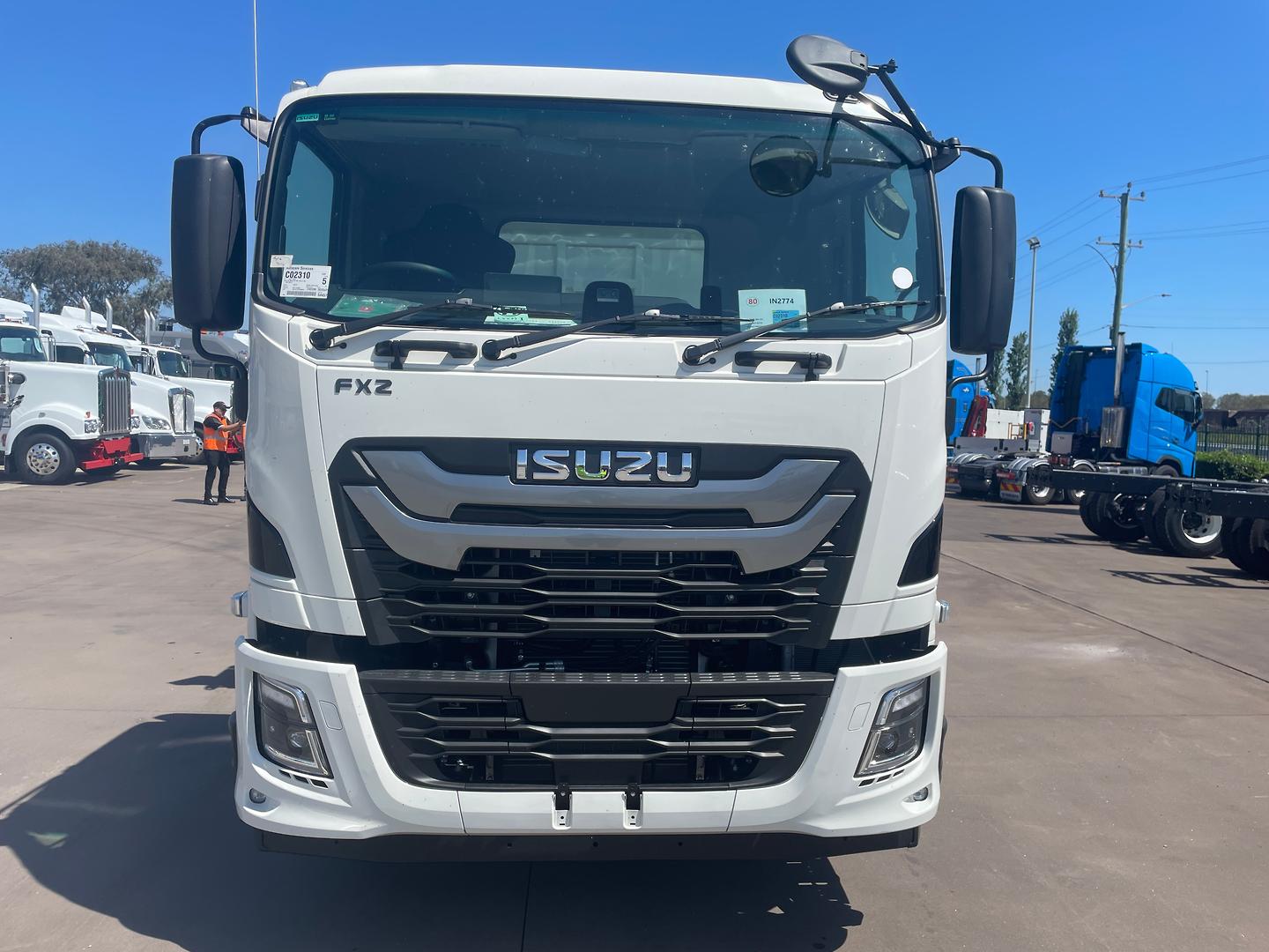 2025 Isuzu FXZ 260-355 AT R45 Custom Tipper Tipper image 2