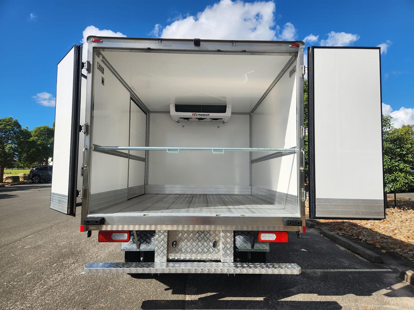 2025 Isuzu N Series NPR 45/65-175 DT D28 4 Pallet Fridge Truck image 6