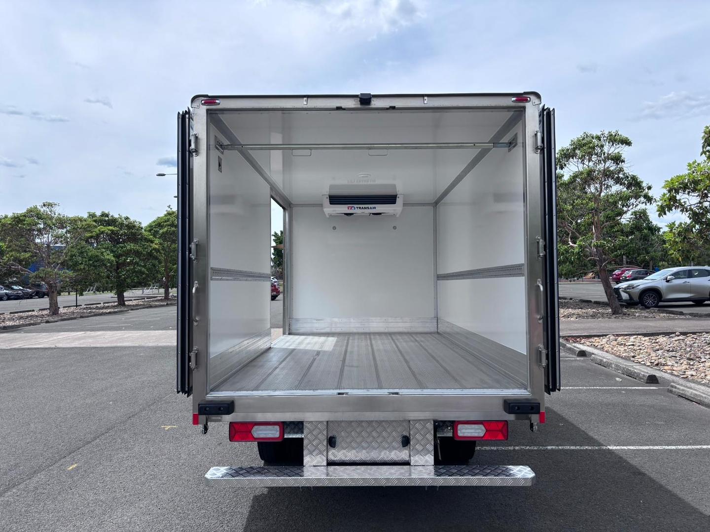 2025 Isuzu N Series NMR 65/45-150 DT D34 image 5