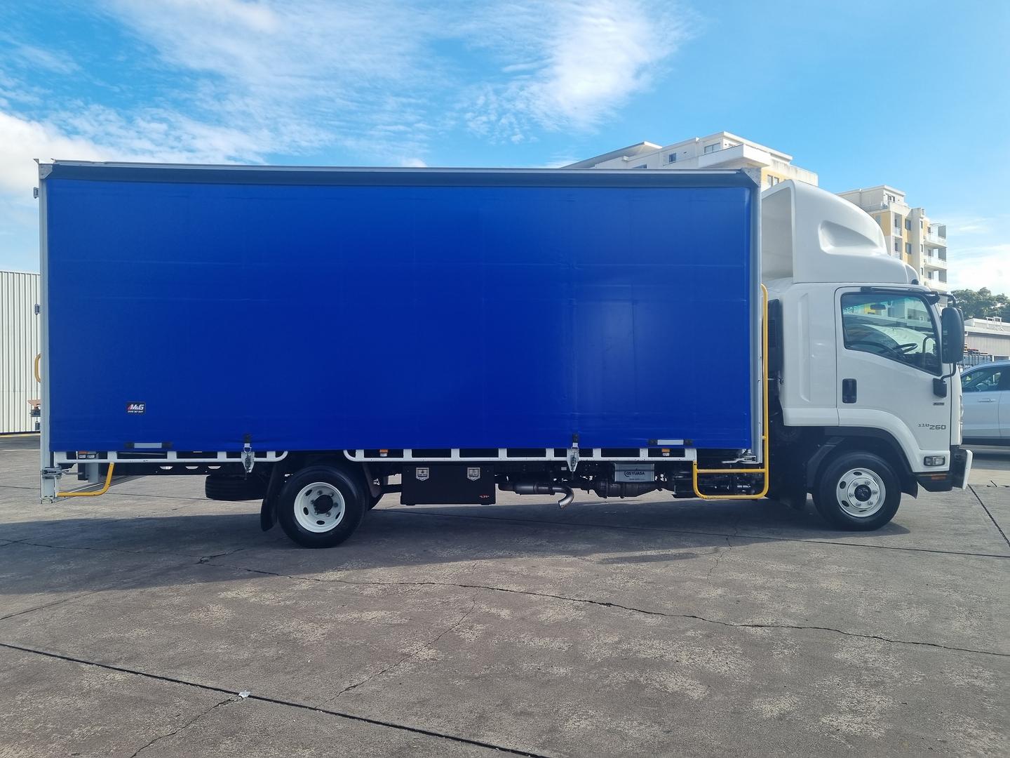 2021 Isuzu F Series FRR110-260 Freightpack image 7