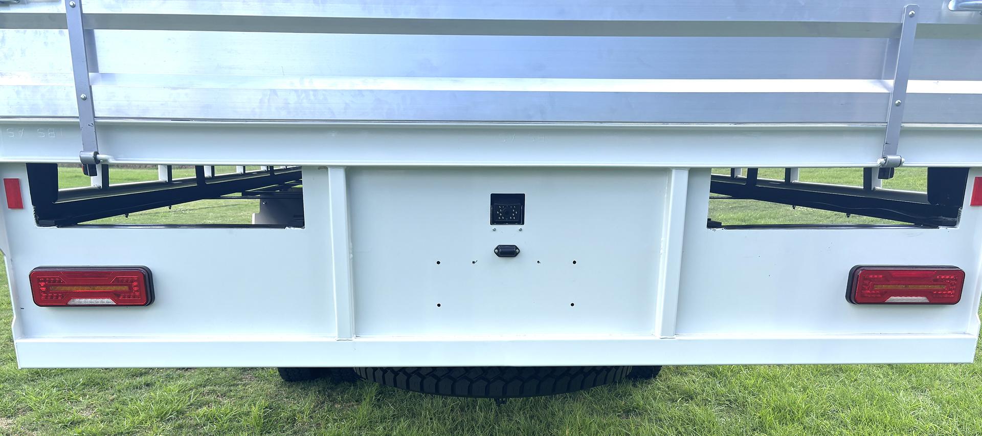 2024 Isuzu F Series FSS110-210 4x4 image 14