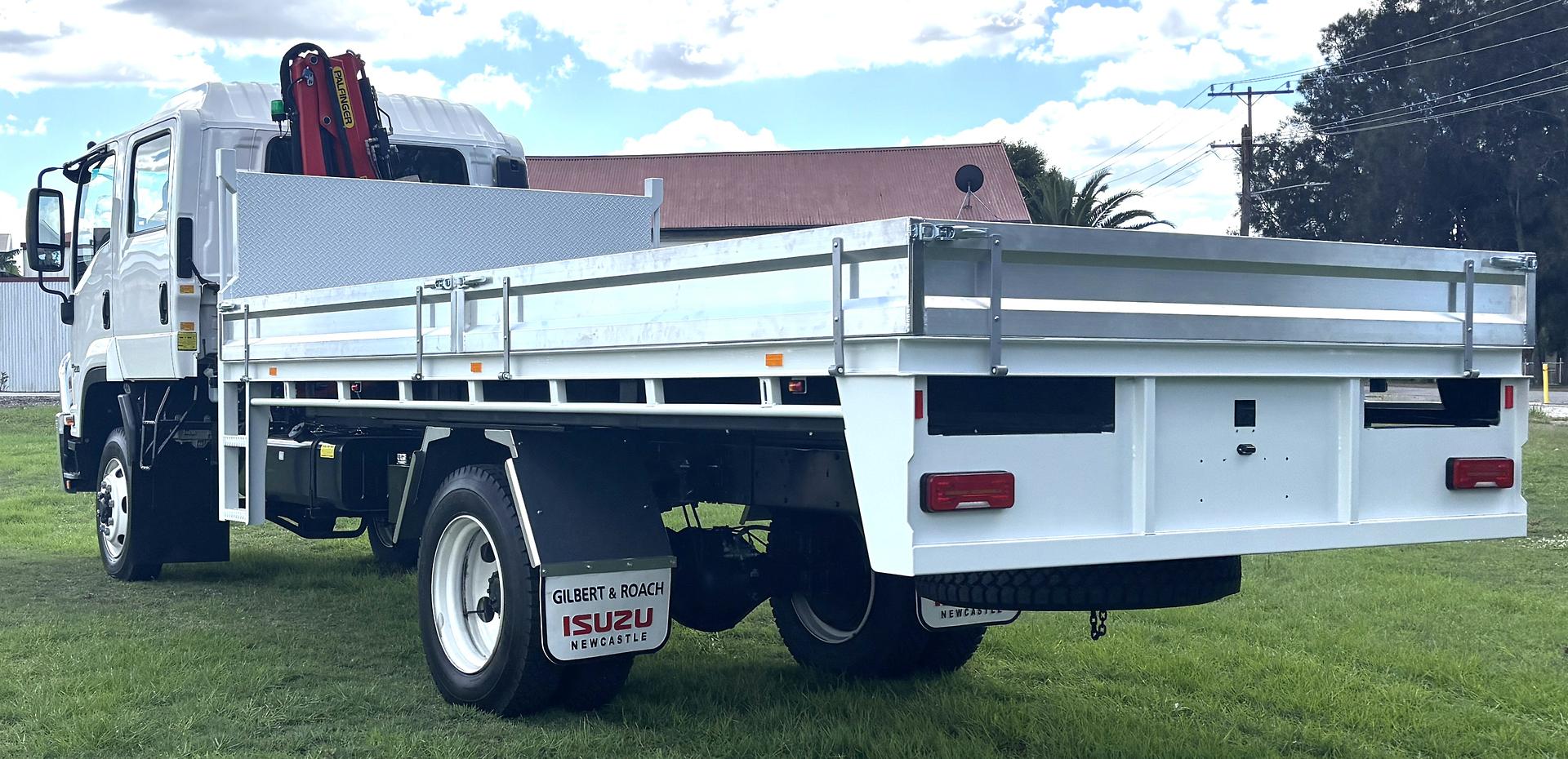 2024 Isuzu F Series FSS110-210 4x4 image 11