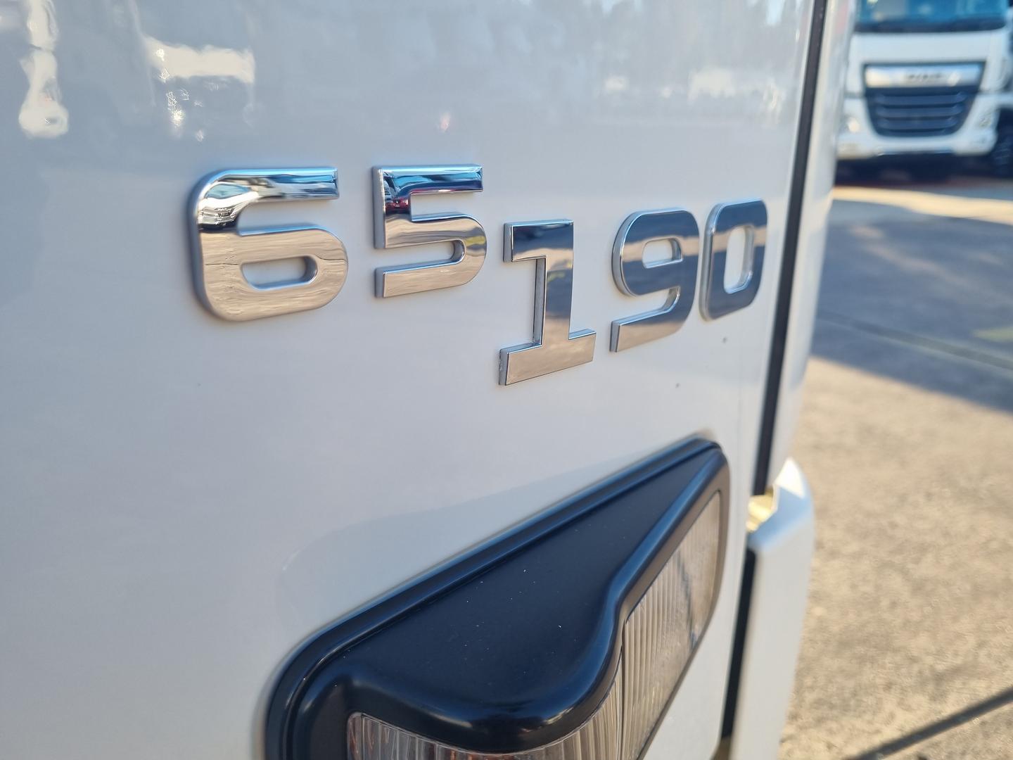 2020 Isuzu N Series NPR 65/45-190 image 11