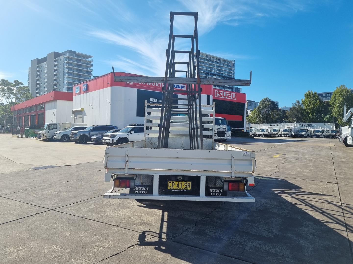 2018 Isuzu N Series NNR 45-150 image 6
