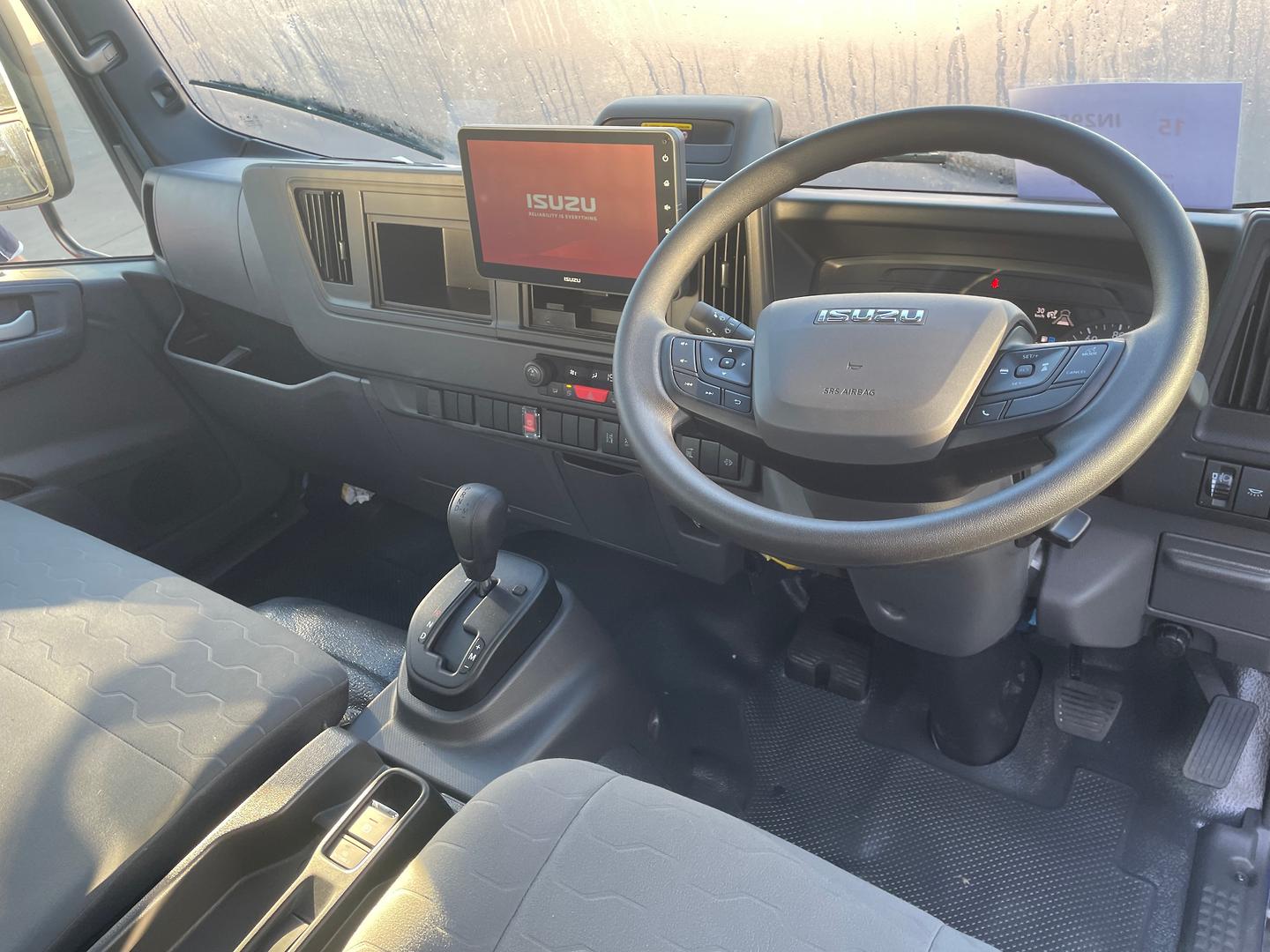 2026 Isuzu N Series NPR 45/65-175 DT D34 Tradepack TRADEPACK image 14
