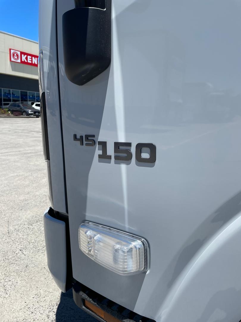 2025 Isuzu NLR 45-150 DT D34 TRAYPACK TRAYPACK Dropside Tray image 11