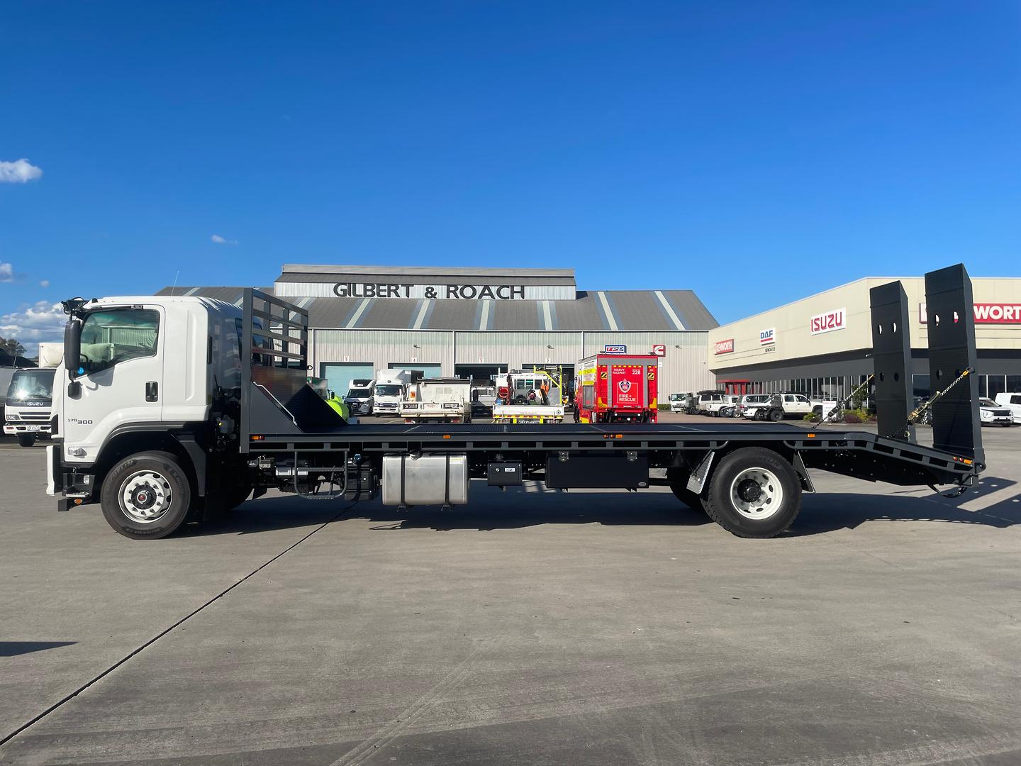 2025 Isuzu FVD 170-300 AT R70 Beavertail FVD 170-300 AT R70 Beavertail Beavertail