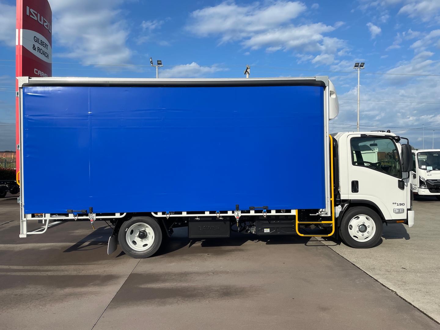 2025 Isuzu NQR 88/80-190 AM D42 Limited Edition 8 Pallet Freightpack Limited Edition 8 Pallet Freightpack image 8