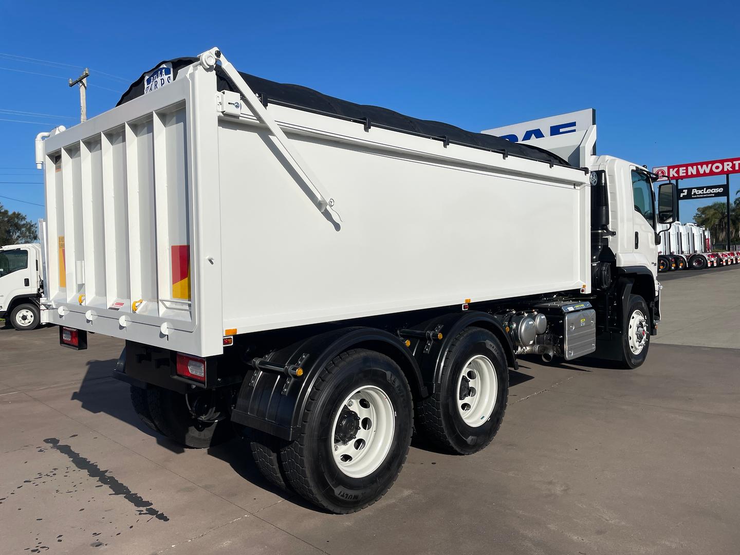 2025 Isuzu F Series FVZ 260-300 AT R46 Custom Tipper image 7