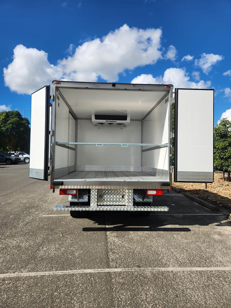 2025 Isuzu N Series NPR 45/65-175 DT D28 4 Pallet Fridge Truck image 14