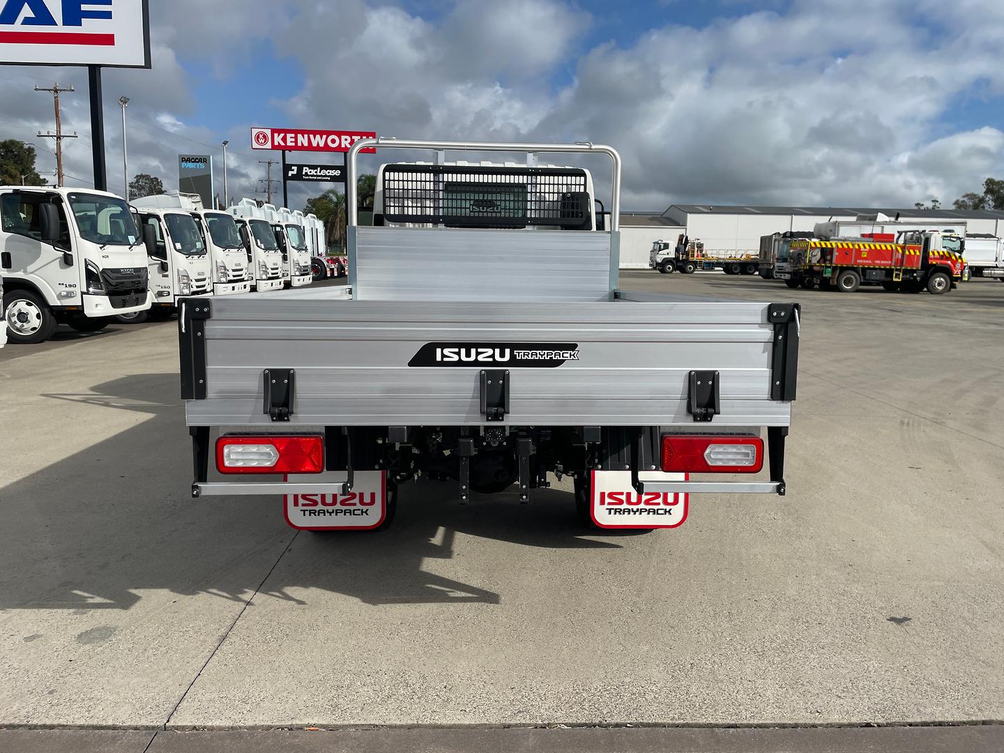 2025 Isuzu NLR 45-150 DT D25 TRAYPACK TRAYPACK SWB image 6