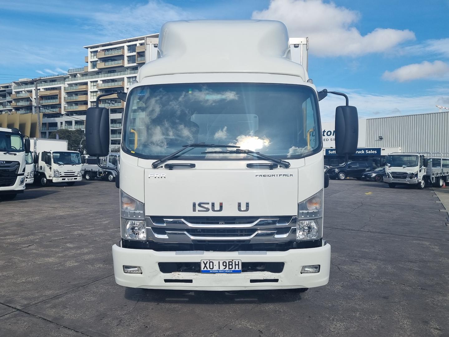 2021 Isuzu F Series FRR110-260 Freightpack image 2