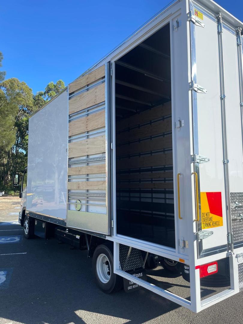 2025 Isuzu F Series FRR 110-240 AM D50 HOMEALLOY 10 Pallet Furniture Pan image 14