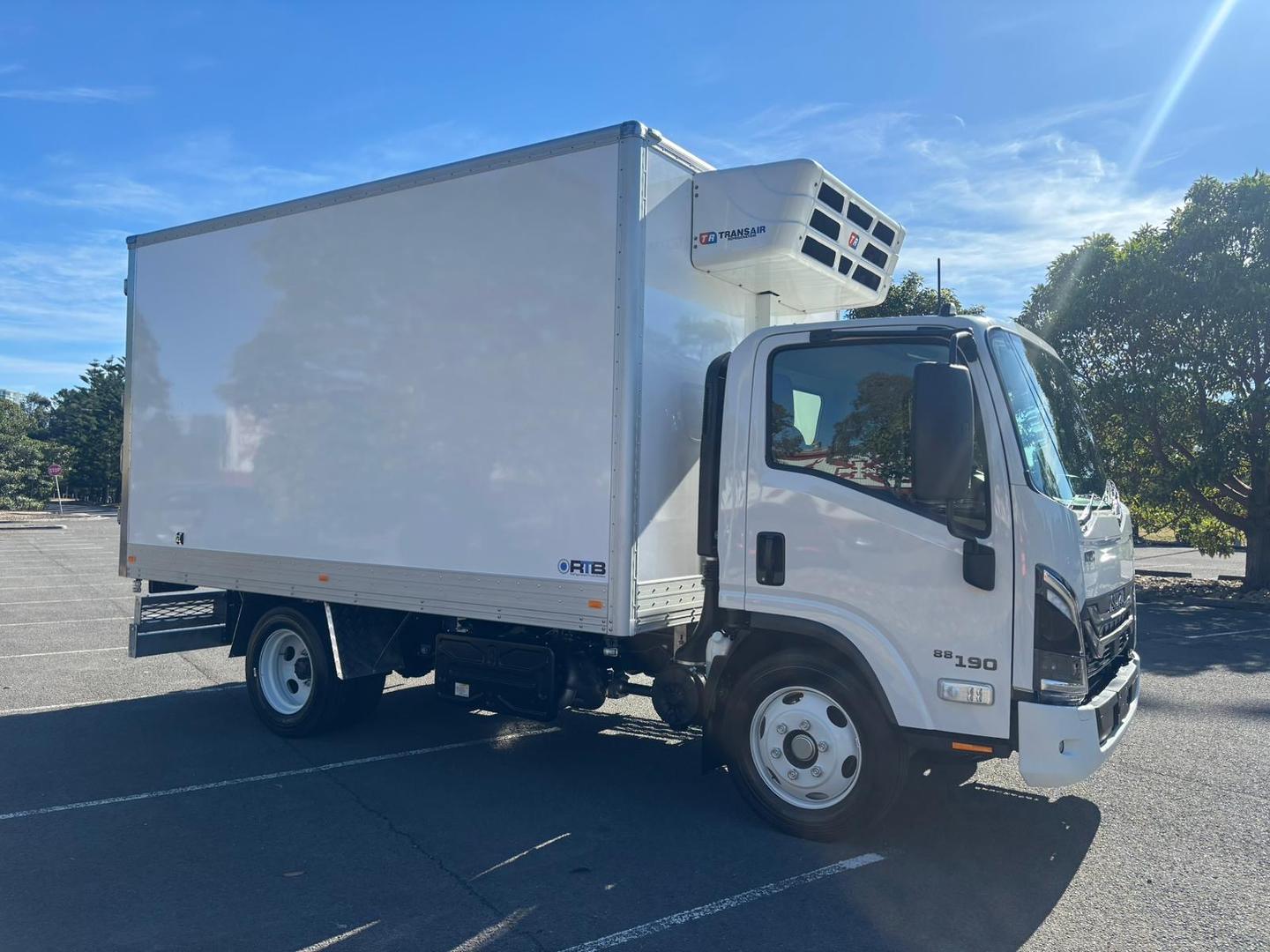 2025 Isuzu N Series NQR 88/80-190 AM D34 image 5