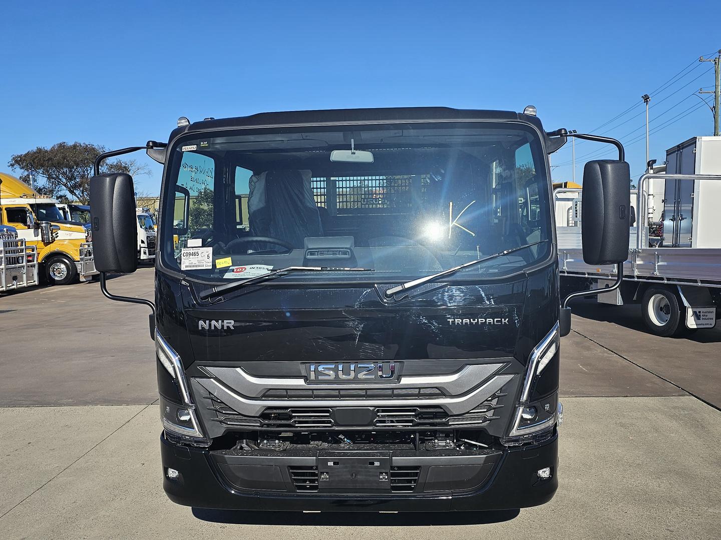 2026 Isuzu N Series NNR 45-150 DT C34 Traypack Ebony Black Traypack image 2