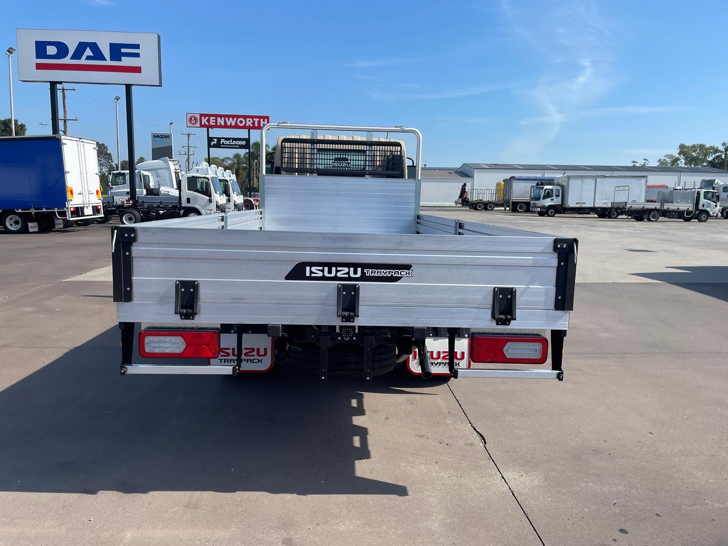2026 Isuzu N Series NLR 45-150 DT D34 Traypack Traypack image 6