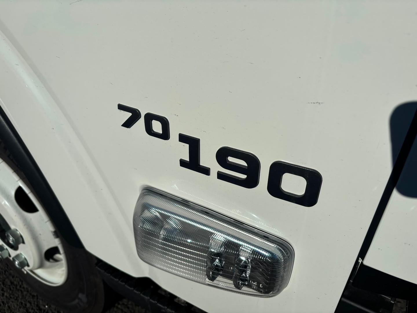 2025 Isuzu N Series NPR 70/45-190 AM D34 Tradepack image 6