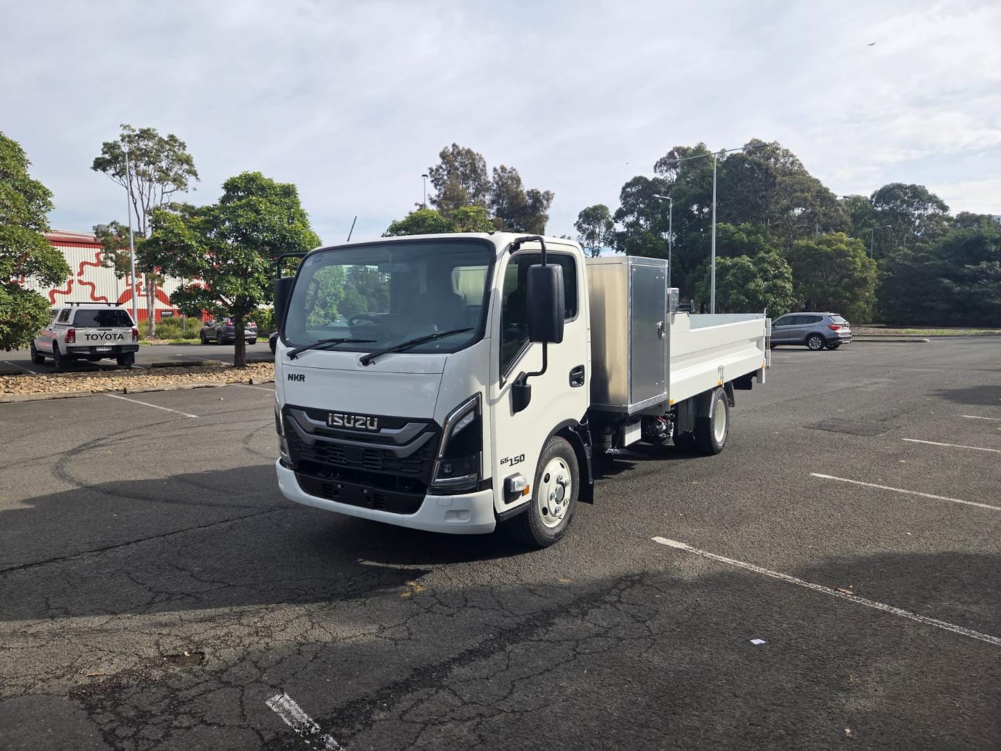 2025 Isuzu N Series NKR 65/45-150 DT D34 Strike Ejector Body image 9