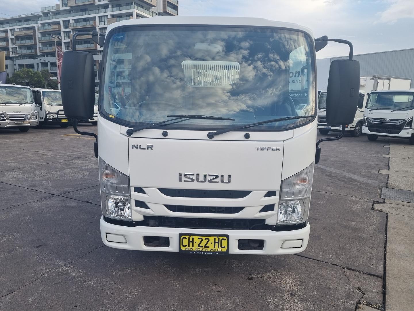 2016 Isuzu N Series NLR 45-150 image 2