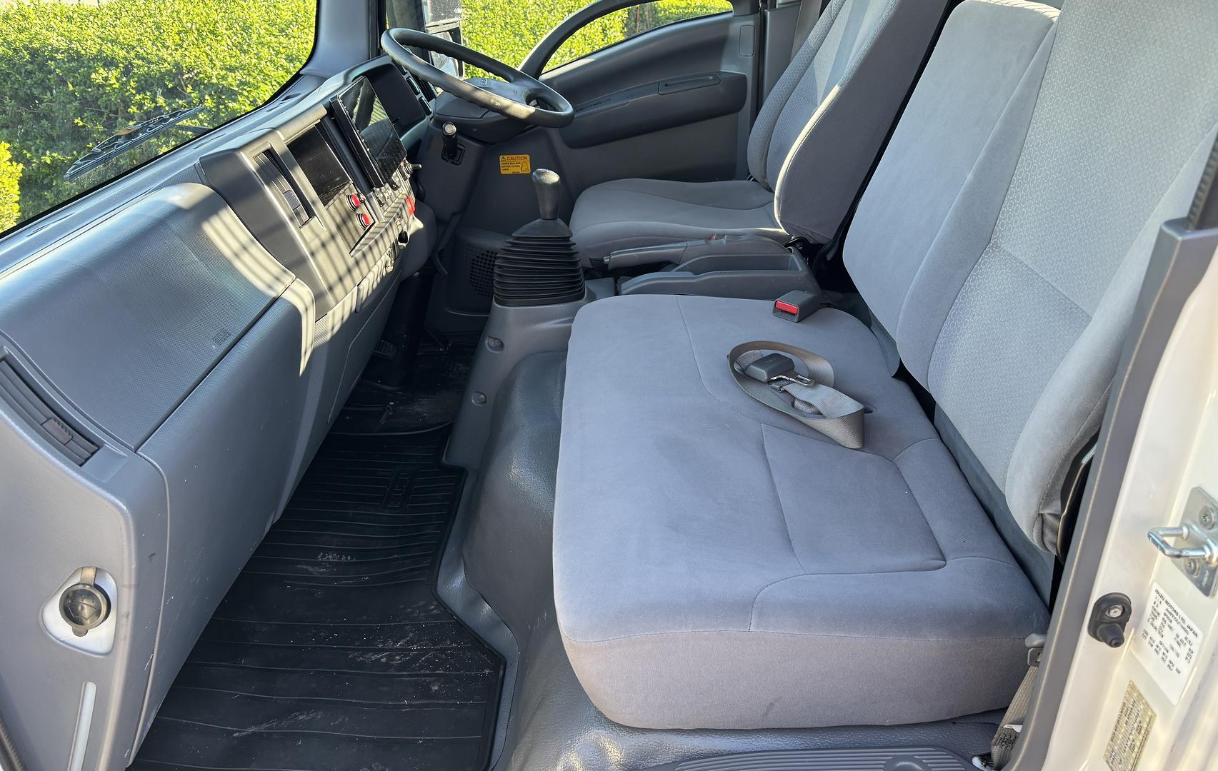 2019 Isuzu N Series NPR 45/55-155 Tradepack Tradepack image 5