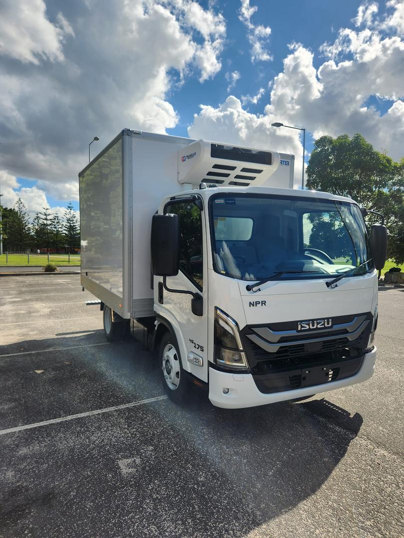 2025 Isuzu N Series NPR 45/65-175 DT D28 4 Pallet Fridge Truck image 8