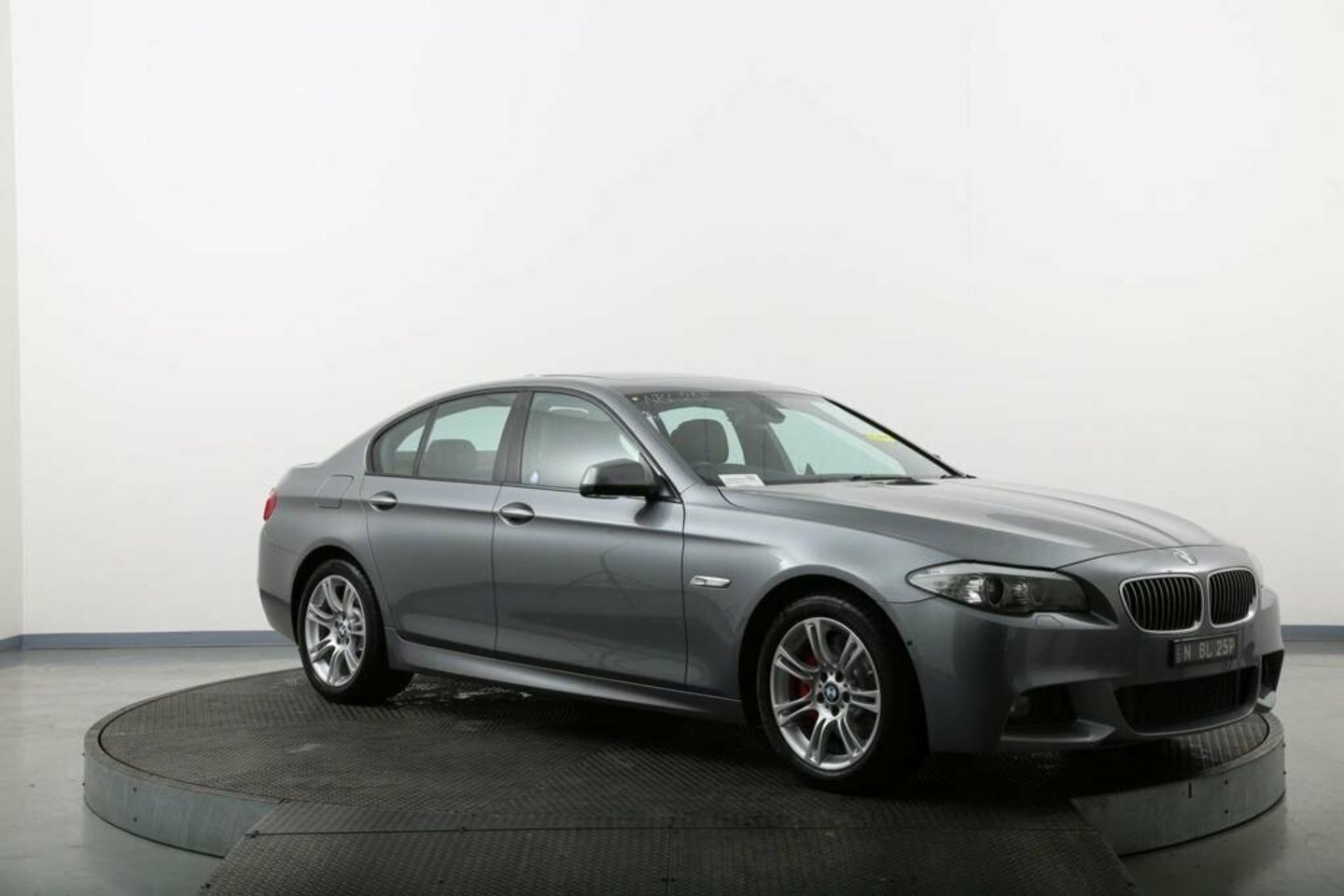 2010 BMW 528i 