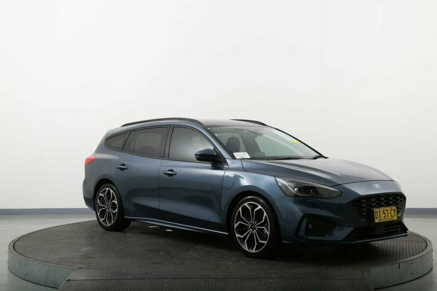 2019 Ford Focus ST-Line