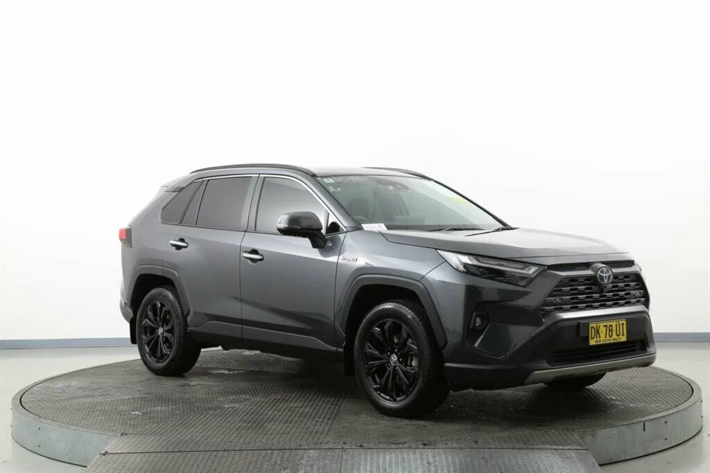 2023 Toyota RAV4 Cruiser (2WD) Hybrid