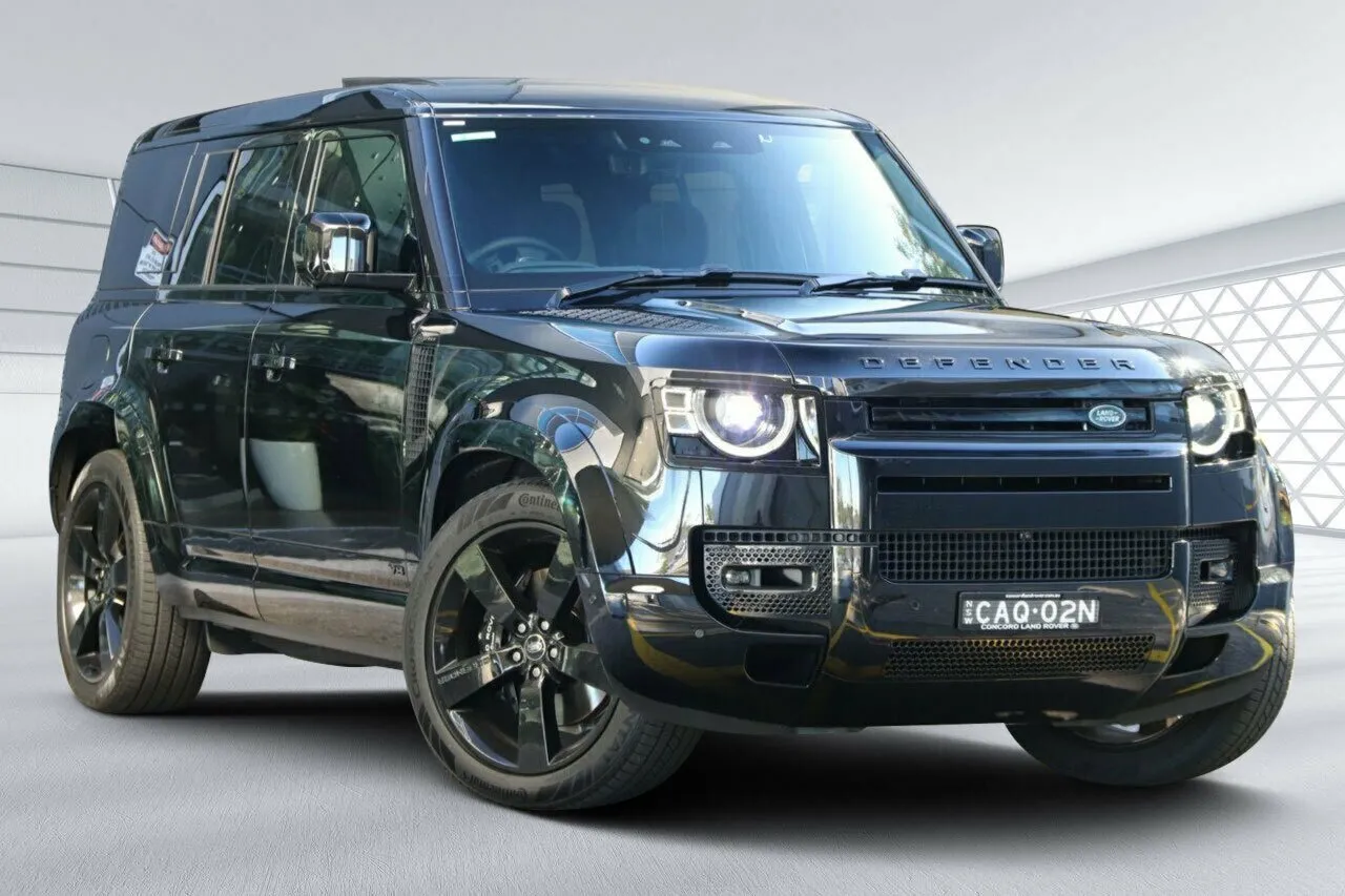 2024 Land Rover Defender 110 P525 AWD V8