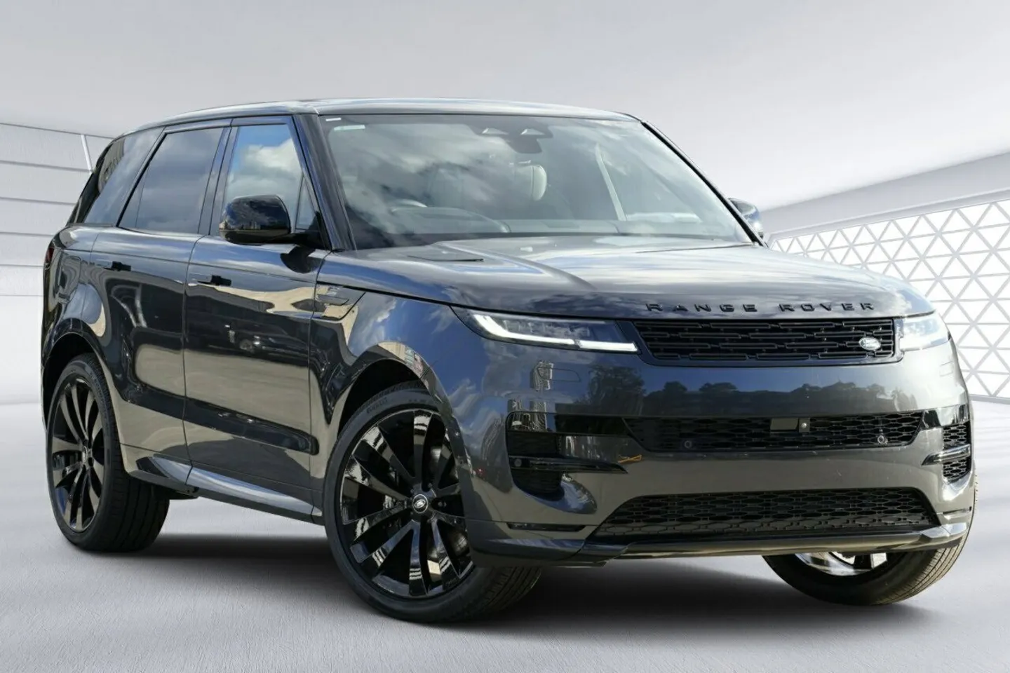 2025 Land Rover Range Rover Sport D350 AWD Dynamic HSE