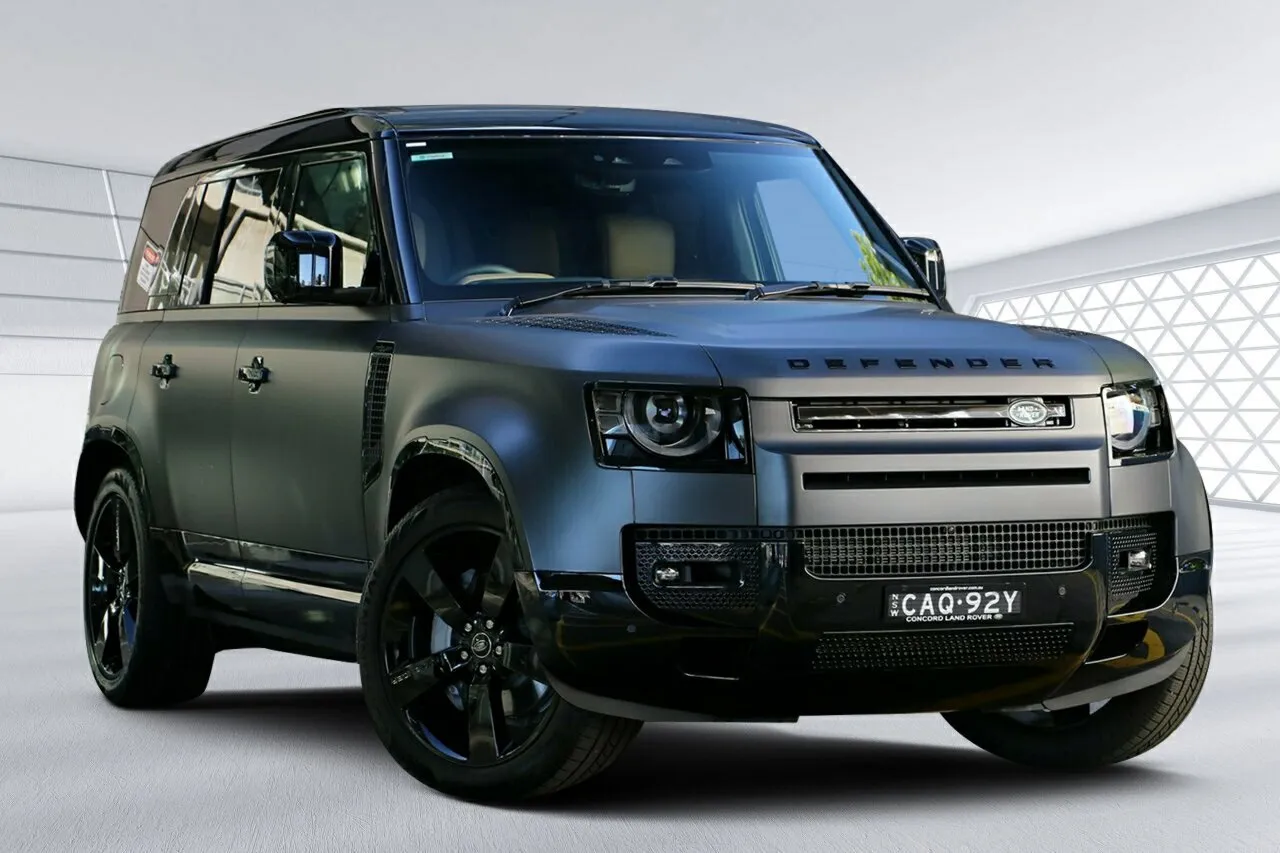 2025 Land Rover Defender 110 D350 AWD X-Dynamic HSE