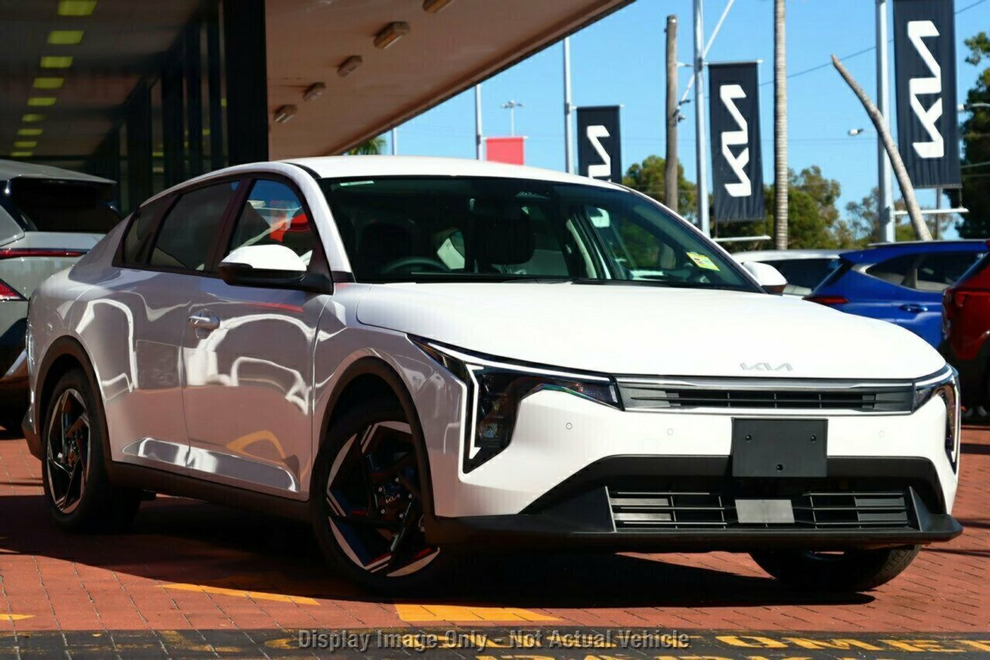 2025 Kia K4 Sport+