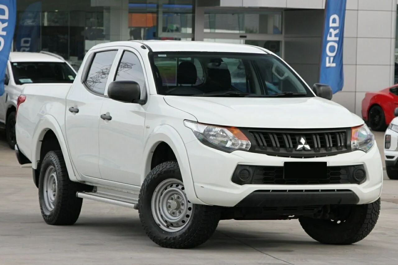 2017 Mitsubishi Triton GLX Double Cab