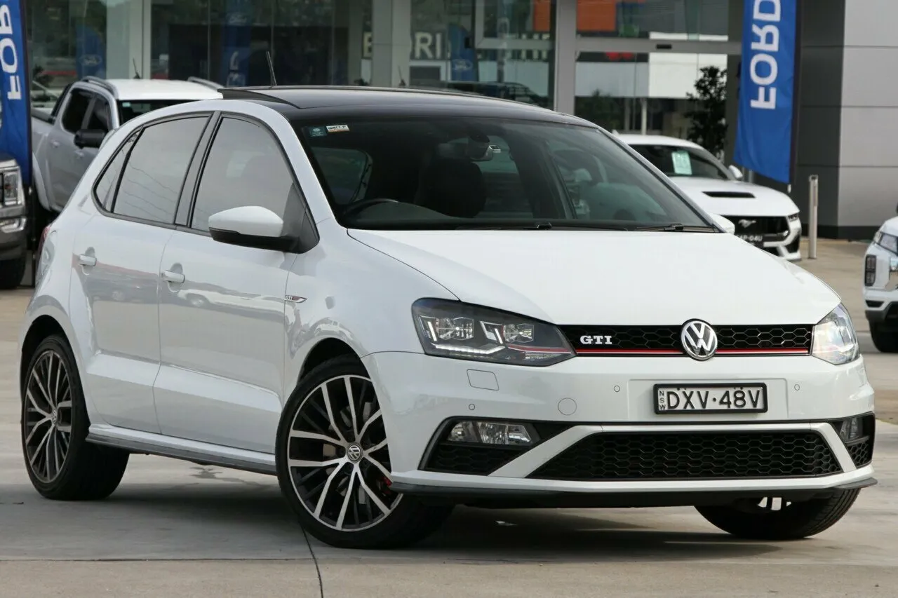 2016 Volkswagen Polo GTI DSG