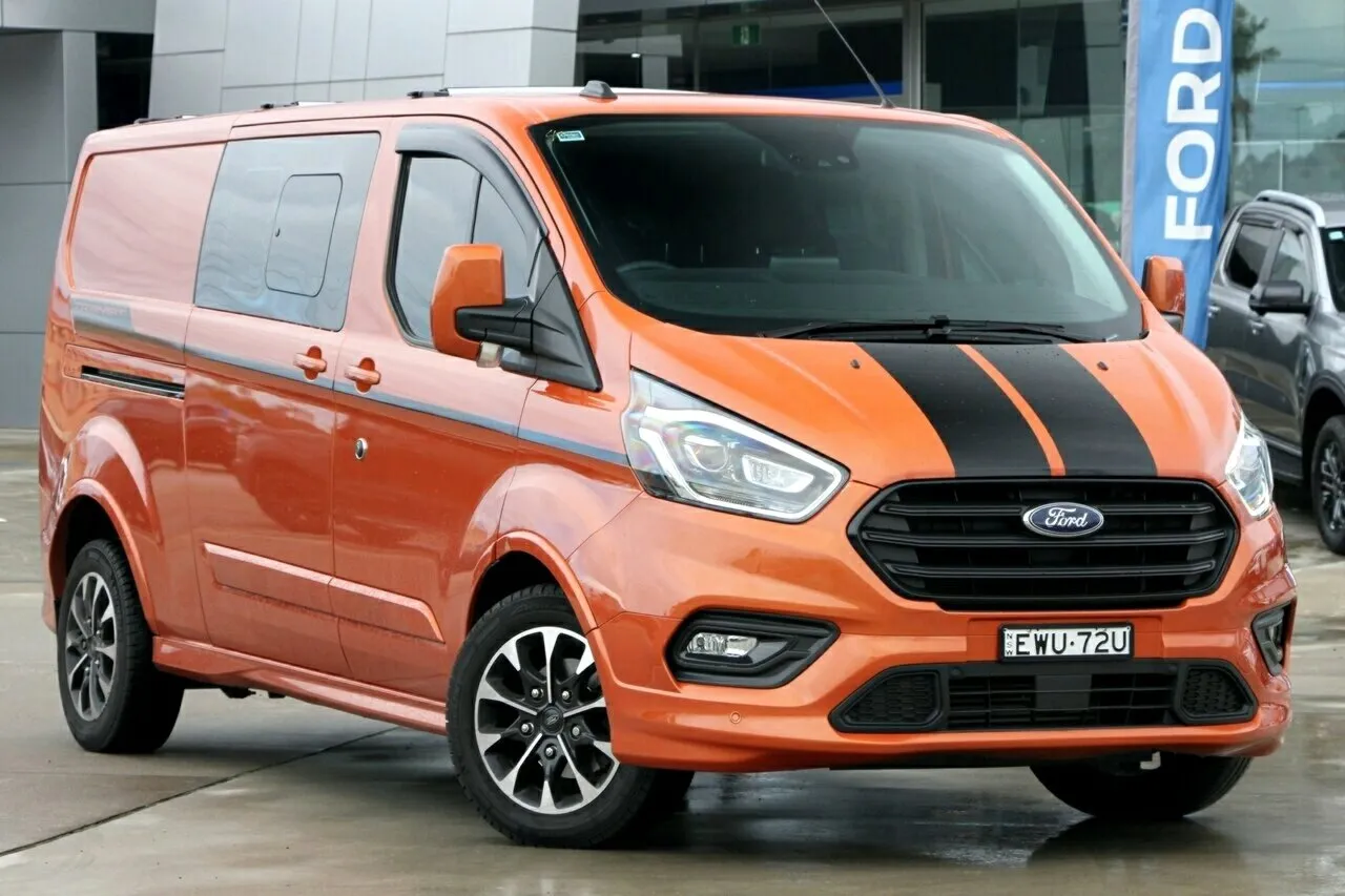 2022 Ford Transit Custom 320L (Low Roof) Sport