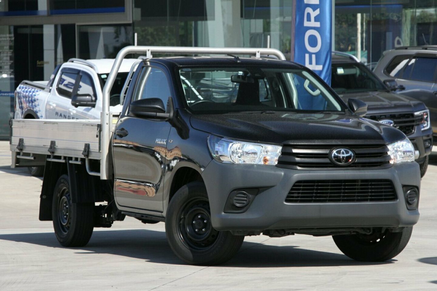2020 Toyota Hilux Workmate 4x2