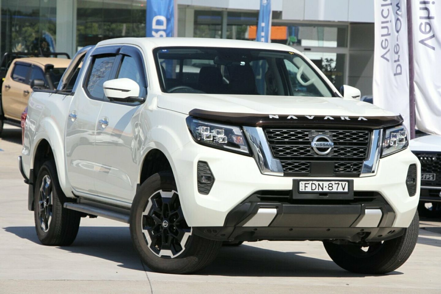 2023 Nissan Navara ST-X