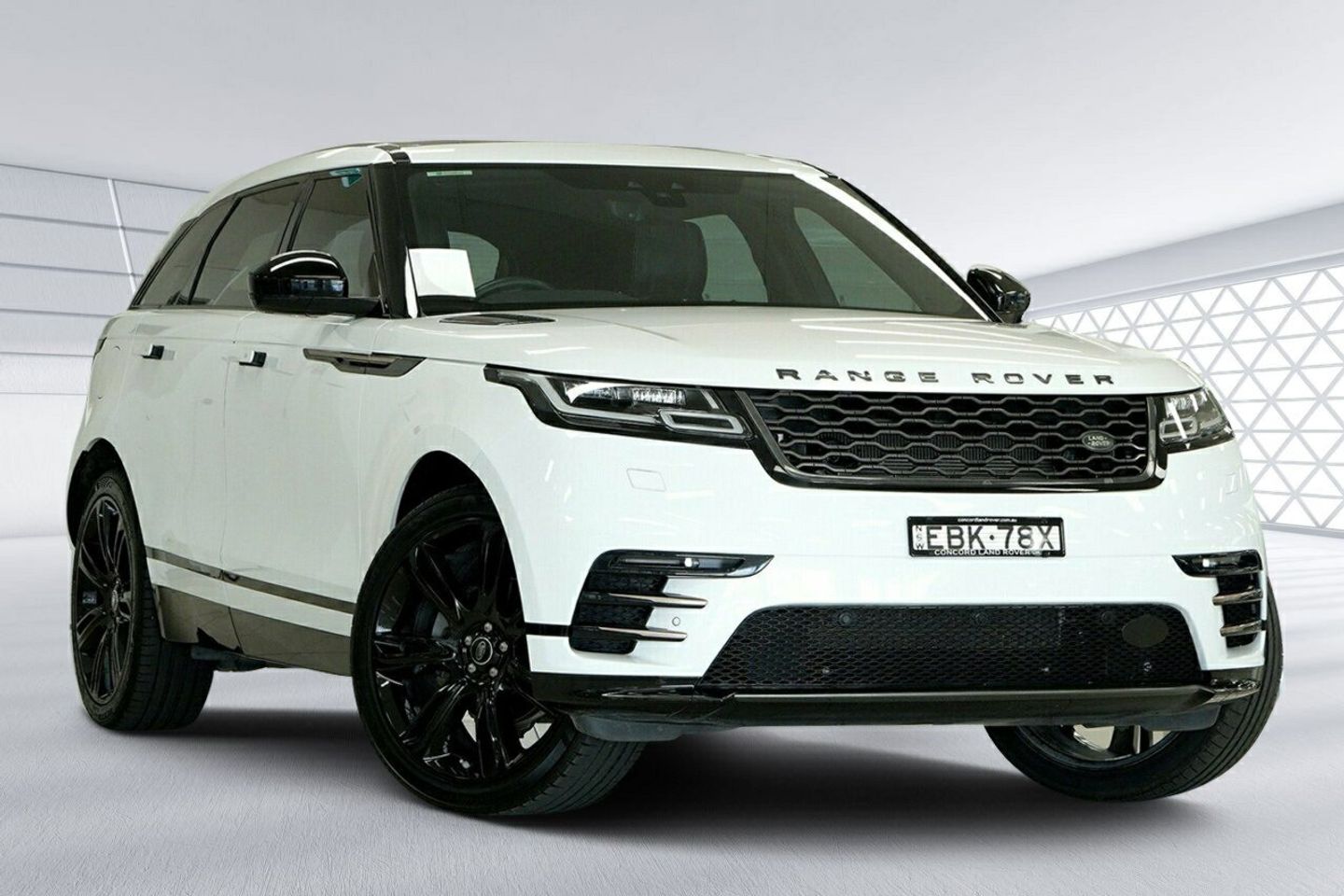 2019 Land Rover Range Rover Velar Standard R-Dynamic S